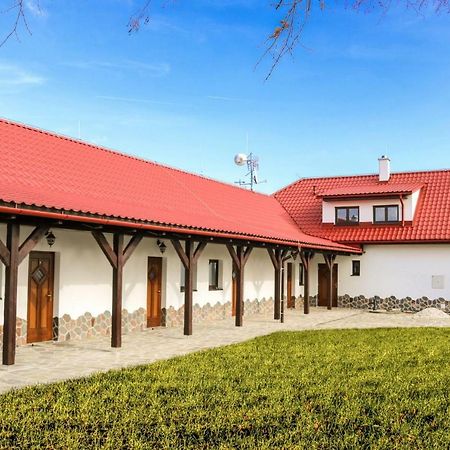 Ubytovani Na Przenskych Pasekach Mikuluvka Экстерьер фото